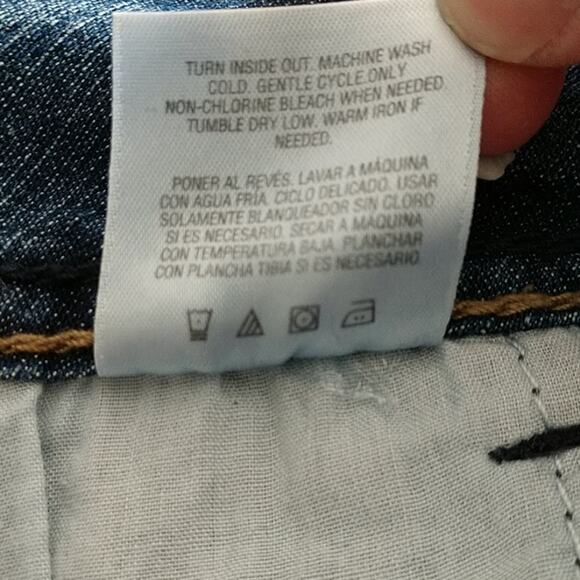 Bongo Embellished Low Rise Denim Shorts size 9 - Picture 8 of 8